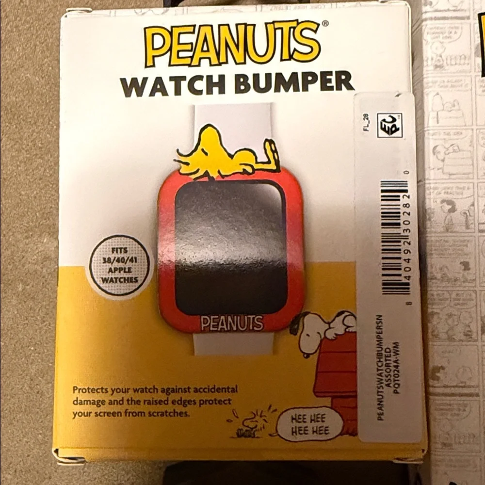 Peanuts Collectors Edition Yellow and Black Watchband Set